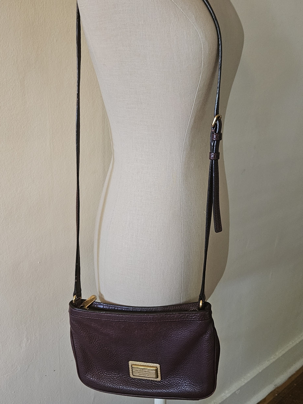 Marc By Marc Jacobs Leather Crossbody Bag with Branded Gold Plate